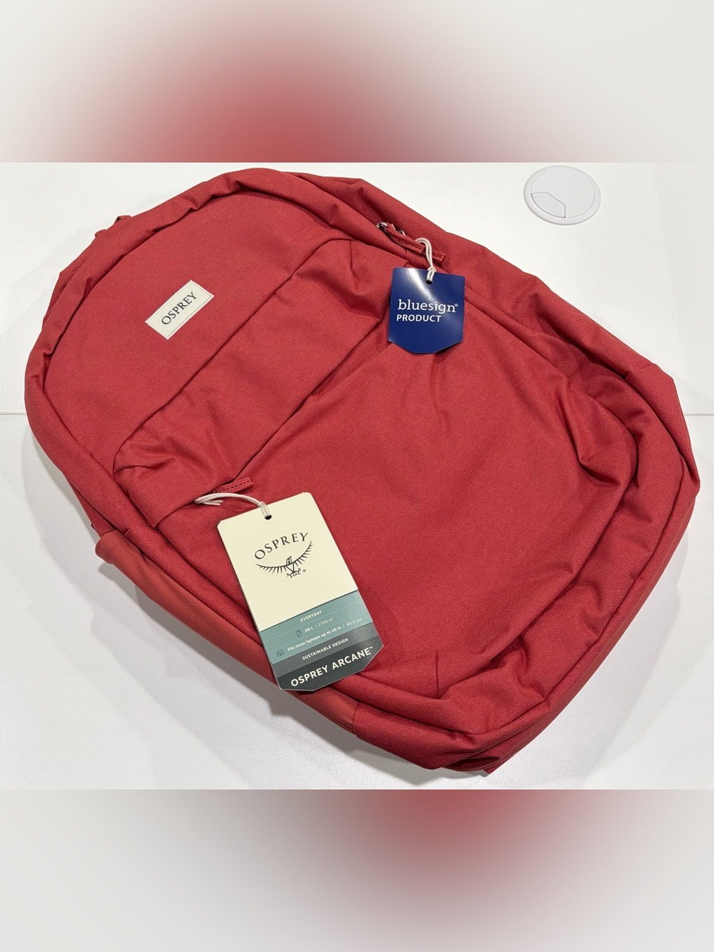 Osprey Extra Large Arcane 28 L Daypack Red Heather NWT Backpack Pack Bag Travel